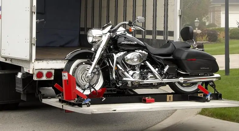 Shipping store a motorcycle