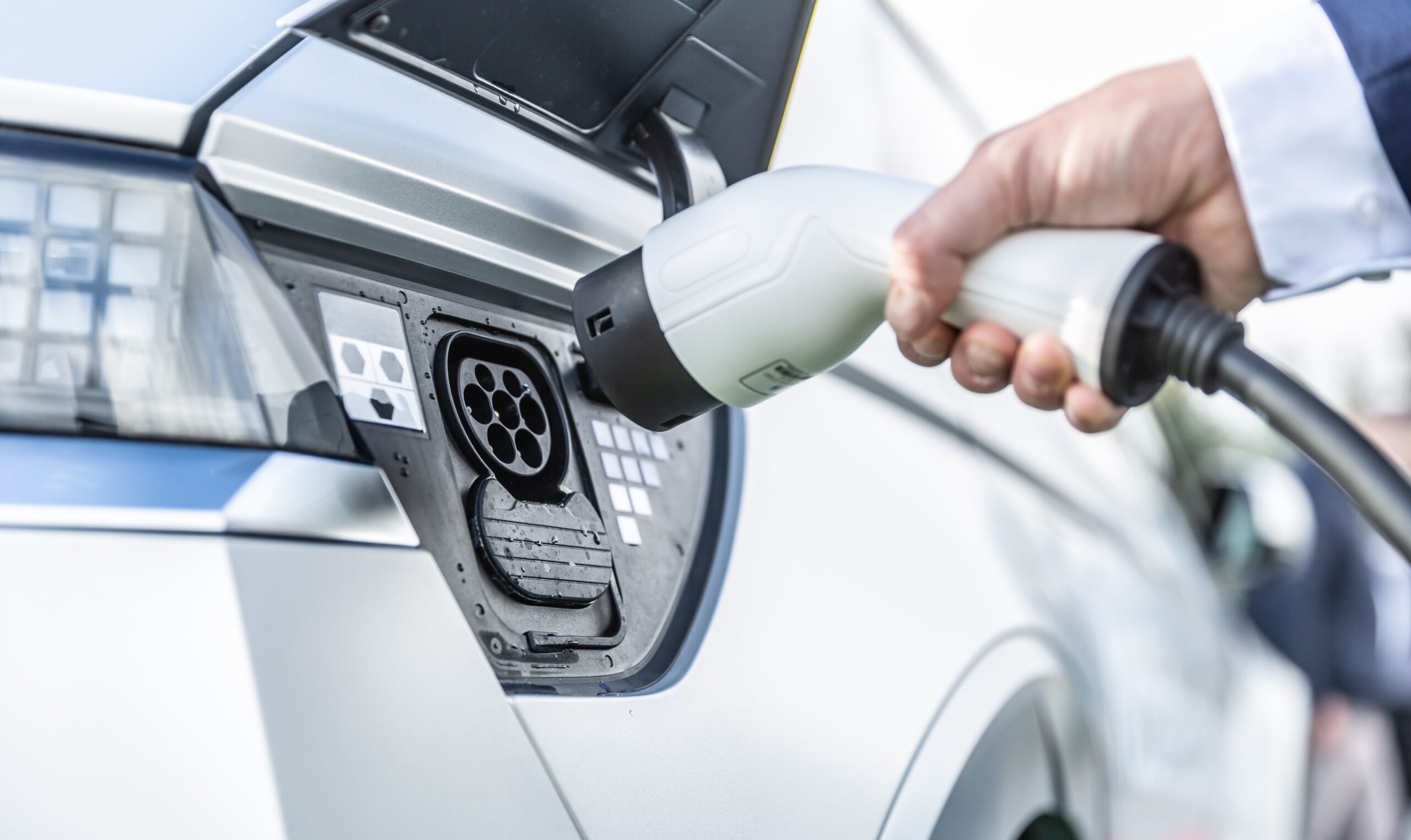 Shipping the Lucid Air Luxury Electric Sedan