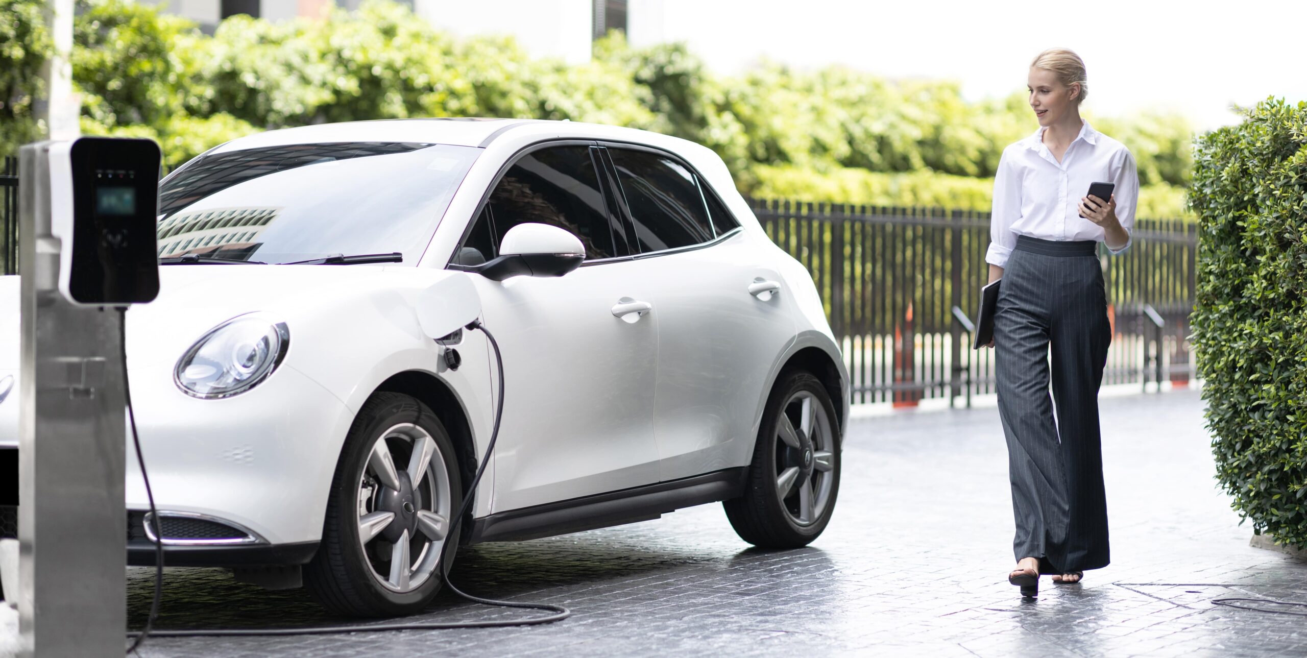 Installing an EV charging stations at home offers numerous benefits