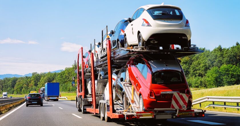 How does car transport work?