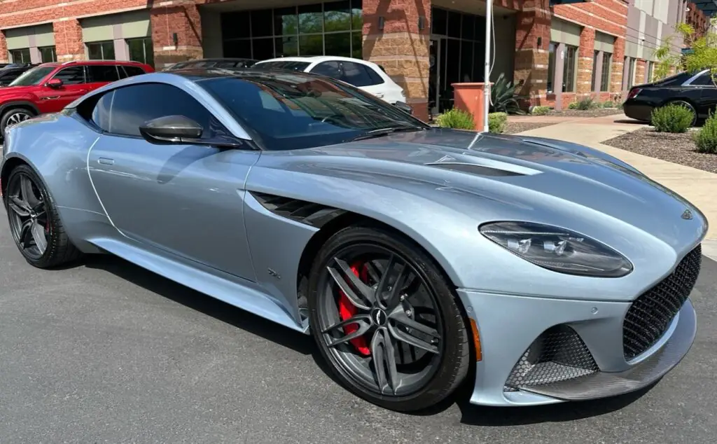 aston martin sport car